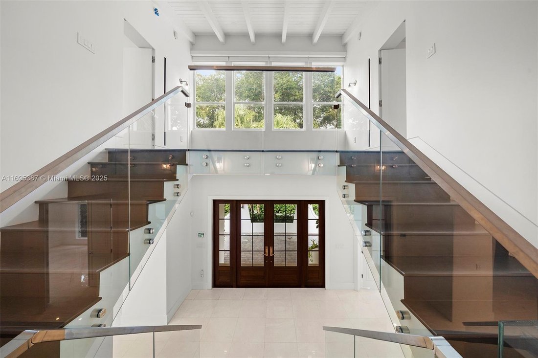 House in Miami, Florida, United States 2 - 15904840