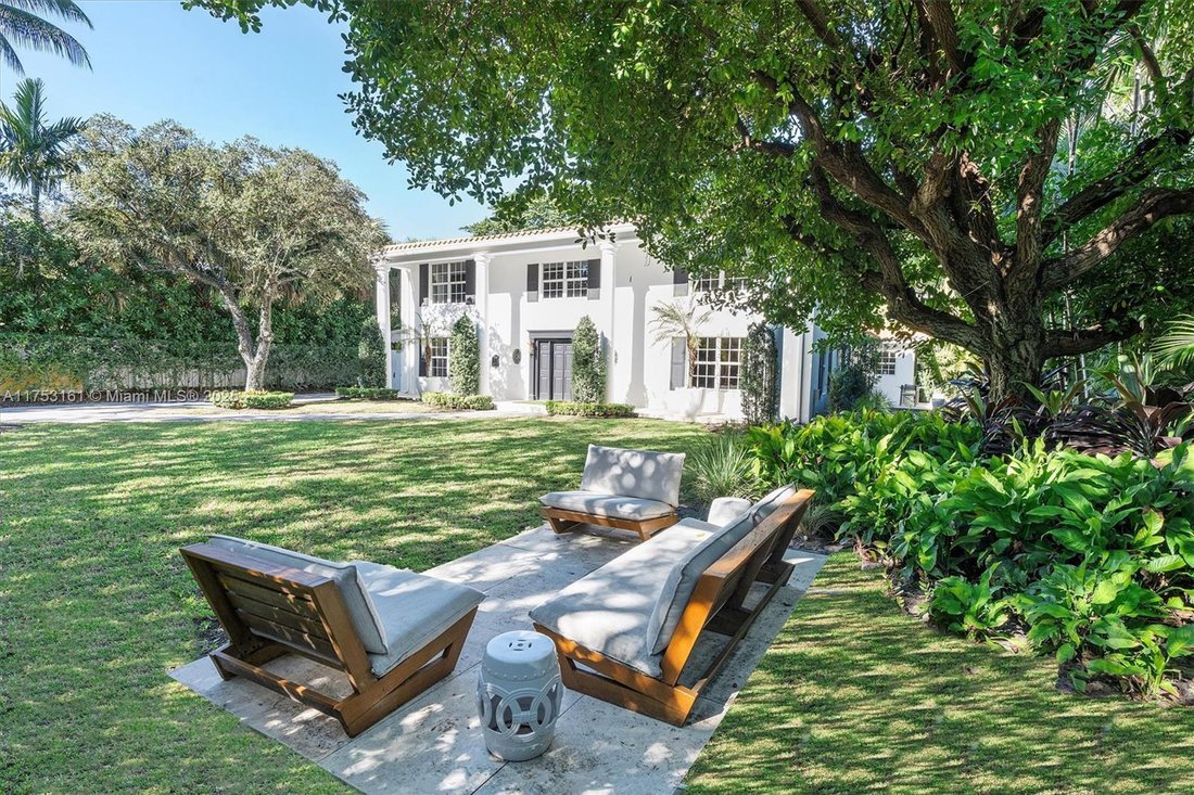 House in Miami, Florida, United States 1 - 15905209