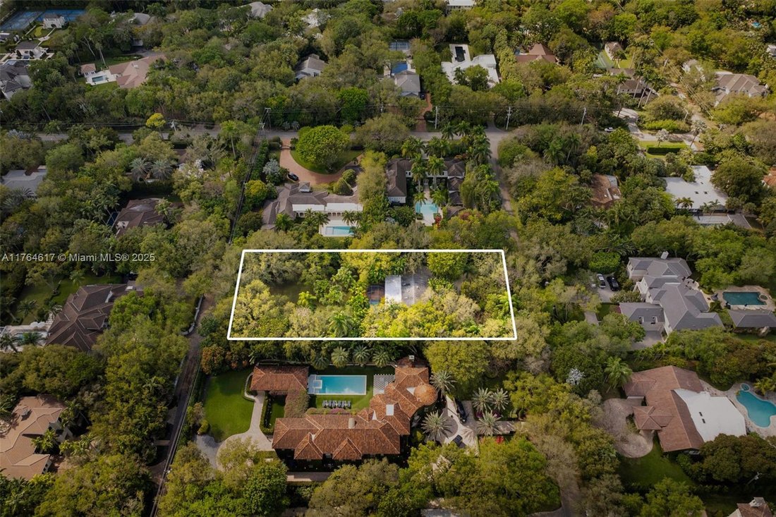 House in Miami, Florida, United States 4 - 15905321