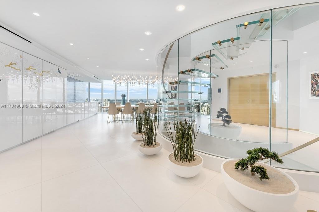 Condo in Miami Beach, Florida, United States 1 - 15905237