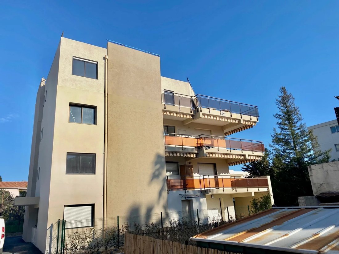 Apartment in Saint-Laurent-du-Var, Provence-Alpes-Côte d'Azur, France 1 - 15906151