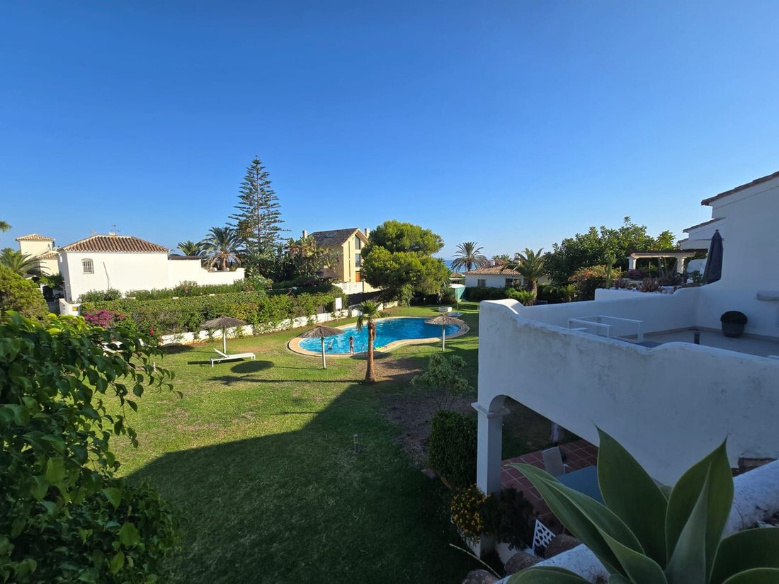 Townhouse in Marbella, Andalusia, Spain 1 - 15906185
