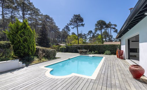 House in Le Pyla, La Teste-de-Buch, France 1