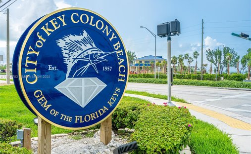 Land in Key Colony Beach, Florida, United States 1