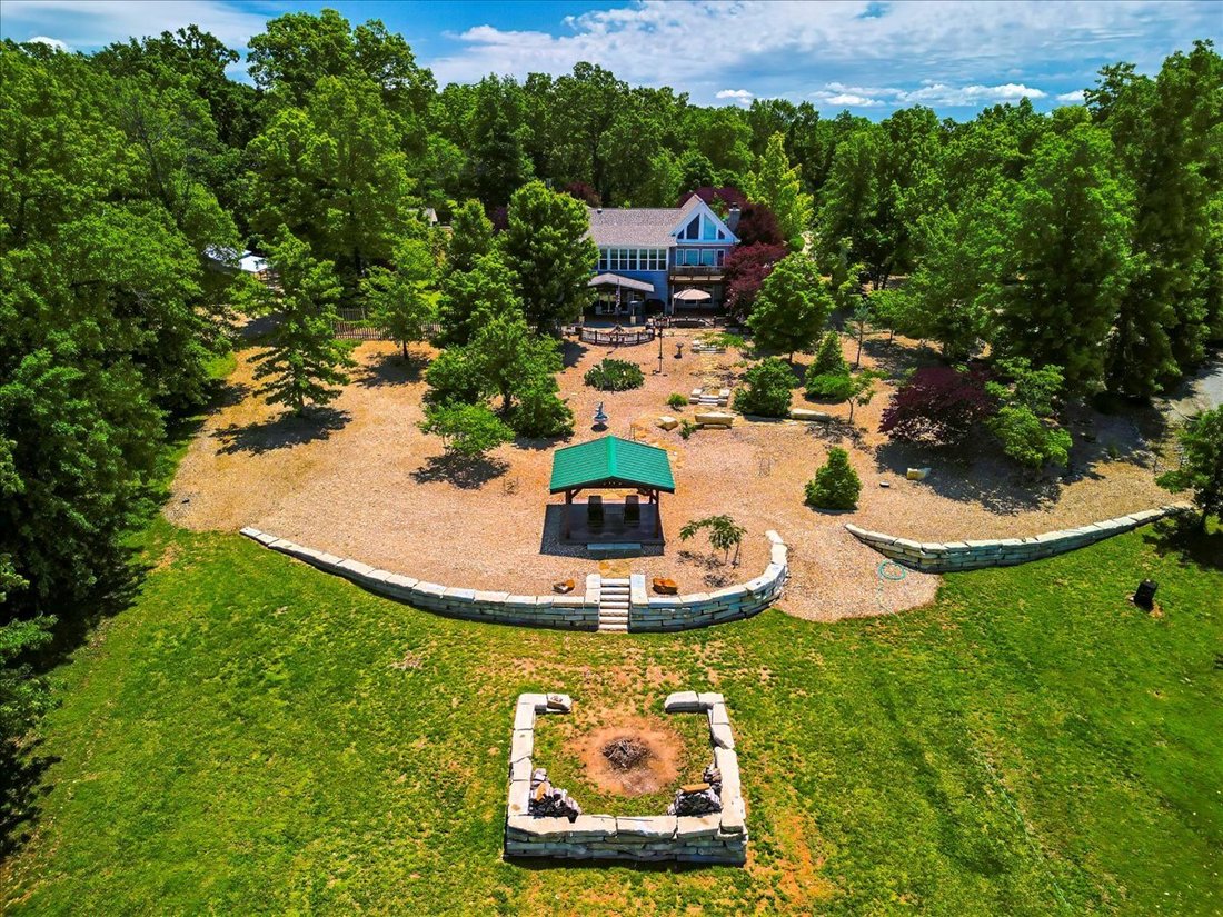 House in Oakland, Arkansas, United States 4 - 15904505