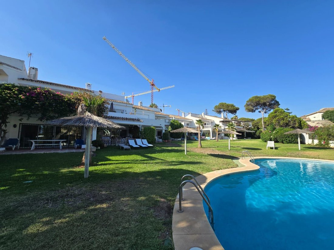 Townhouse in Marbella, Andalusia, Spain 4 - 15906185