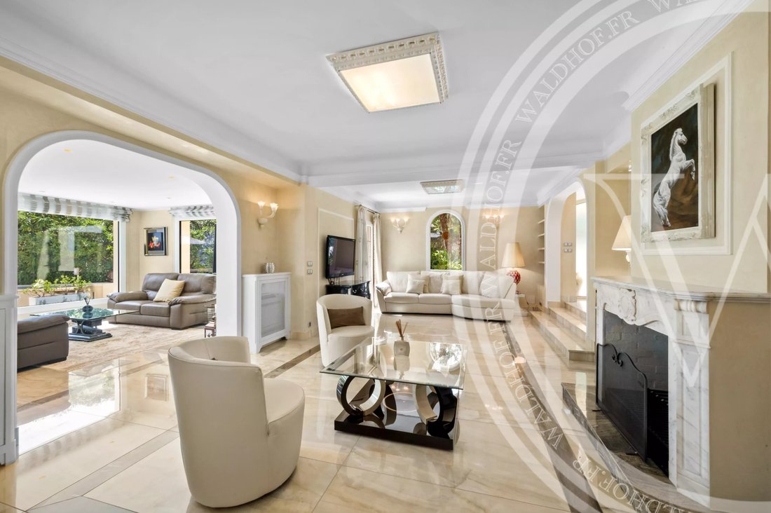 Villa in Village-Cros de Caste-Coupiere-Mont Gros, Roquebrune-Cap-Martin, France 3 - 15906335