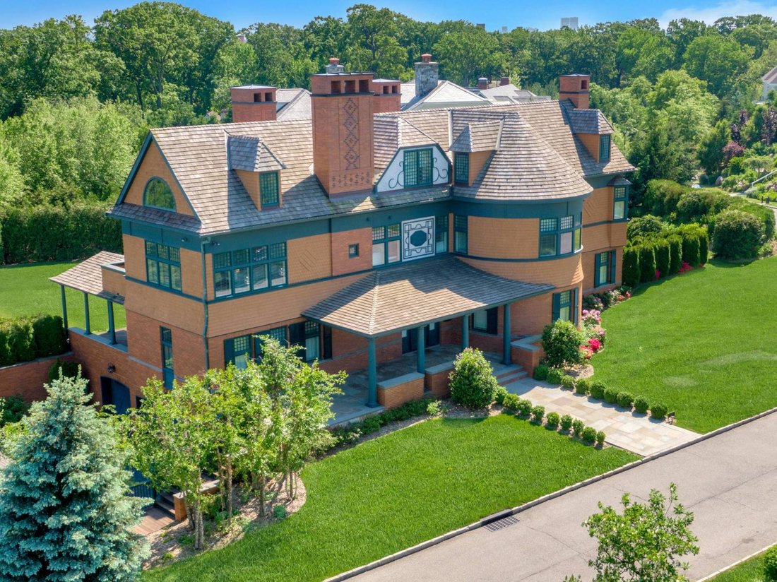 House in New York, New York, United States 1 - 15904643