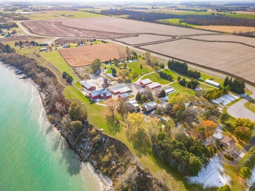 Farm Ranch in Sheboygan, Wisconsin, United States 1 - 15904486