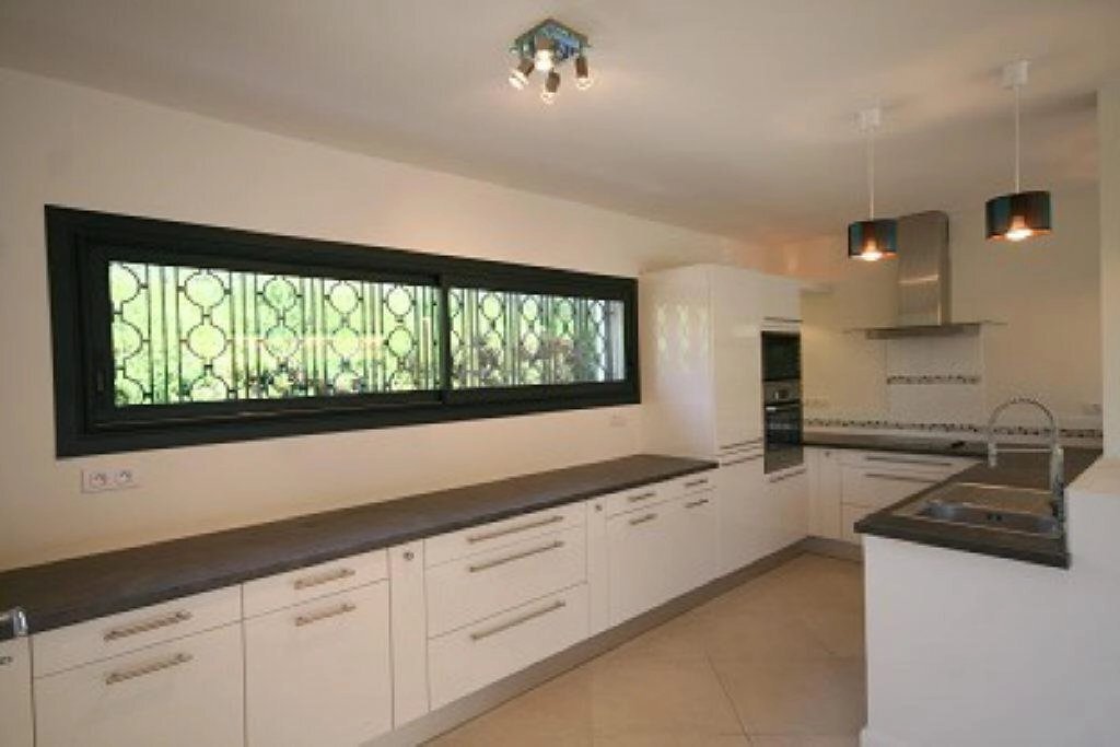 Villa in Croix des Gardes, Cannes, France 4 - 13822619