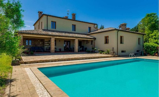 Villa à Coriano, Émilie-Romagne, Italie 1