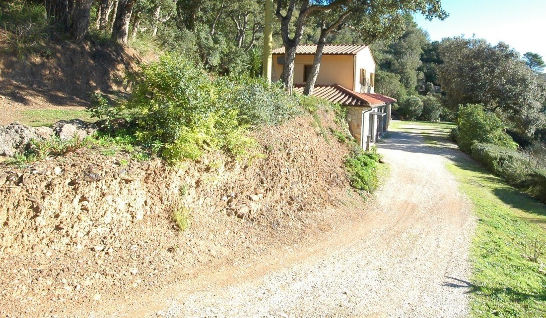 House in Porto Azzurro, Tuscany, Italy 4 - 15908646