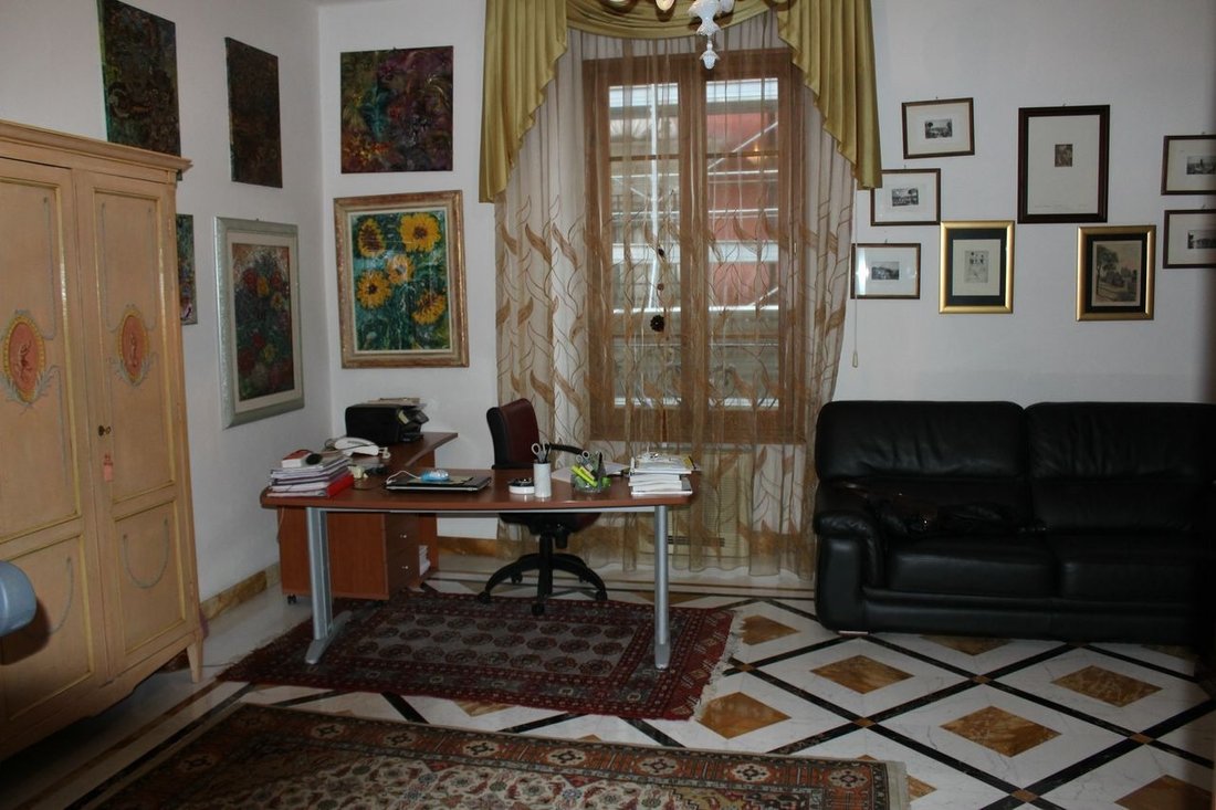 Apartment in Center, Massa, Italy 5 - 15907831