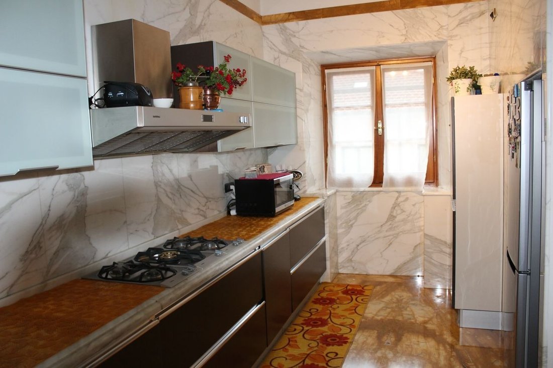 Apartment in Center, Massa, Italy 3 - 15907831