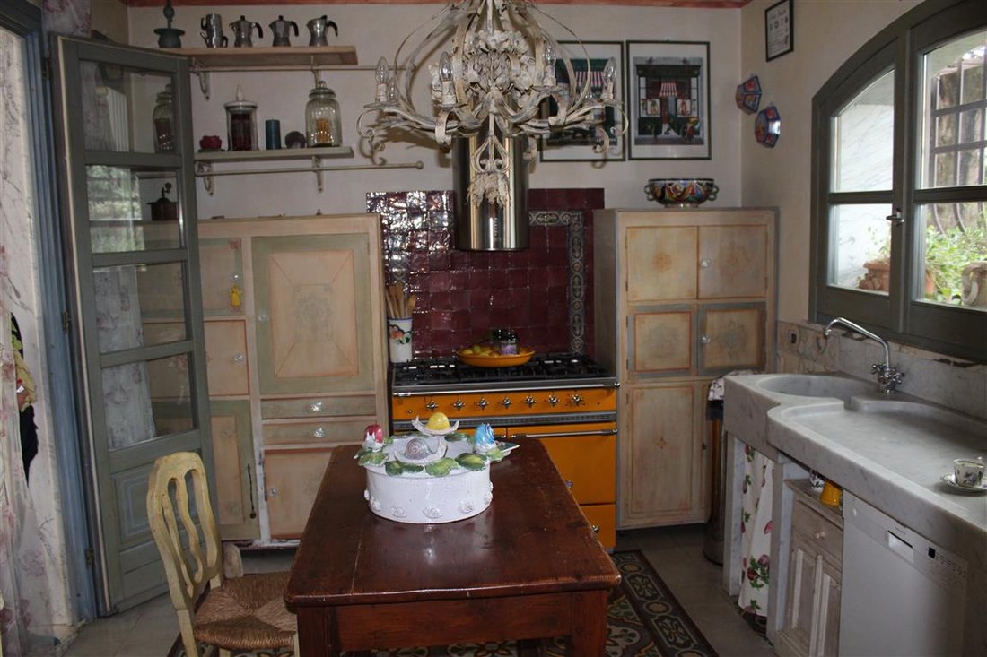 Villa in Center, Massa, Italy 5 - 15908014