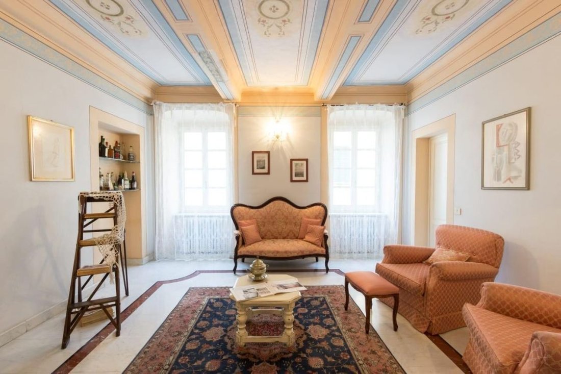 Apartment in Center, Massa, Italy 1 - 15907538