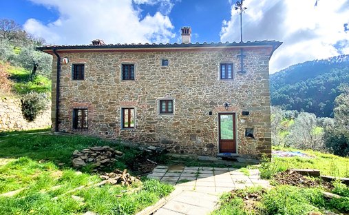 House in Mezzana - Sant'Amato - Tigliano, Vinci, Tuscany 1