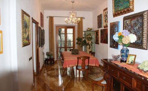 Wohnung in Zentrum, Massa, Italien 1