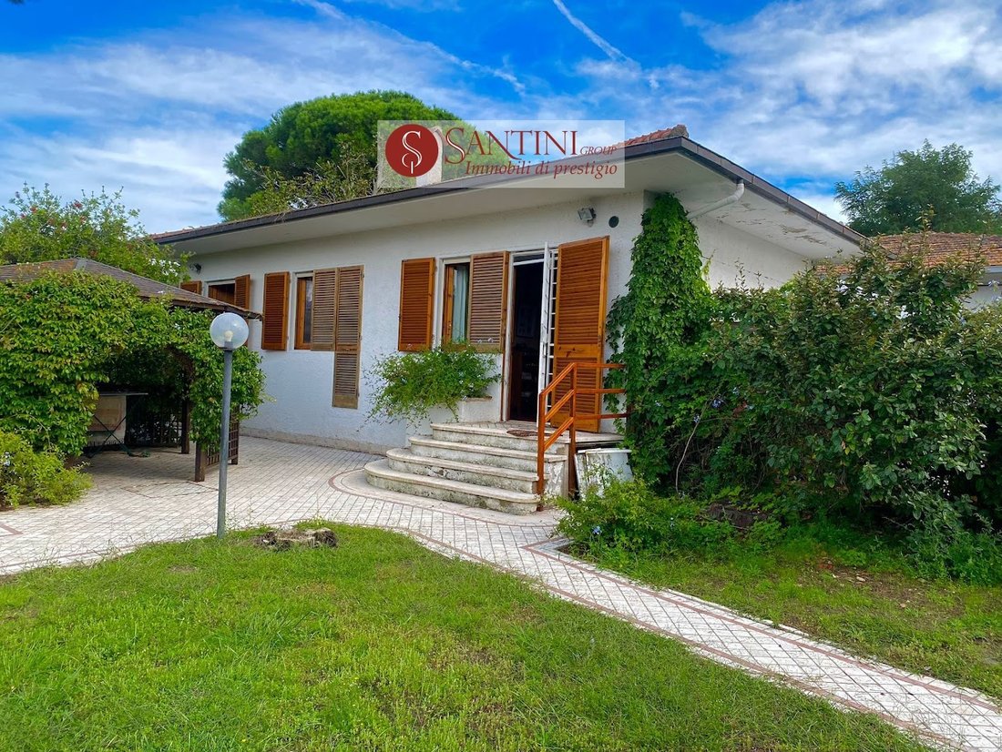 Villa in Punta Ala, Castiglione della Pescaia, Tuscany 3 - 15907576