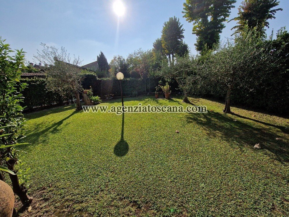 Villa in Center, Forte dei Marmi, Tuscany 1 - 15908546