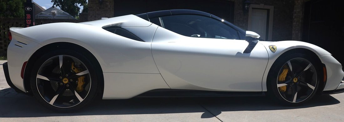 Roadster in Atlanta, Georgia, United States 4 - 15932518
