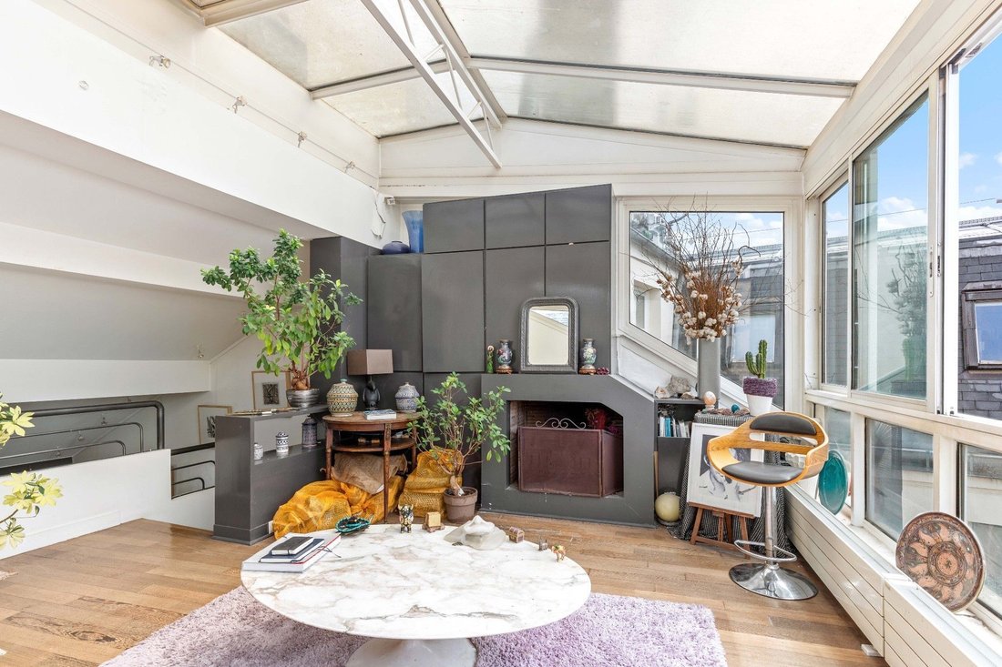 Apartment in Palais Royal, Paris 1er Arrondissement, Paris 5 - 15908352