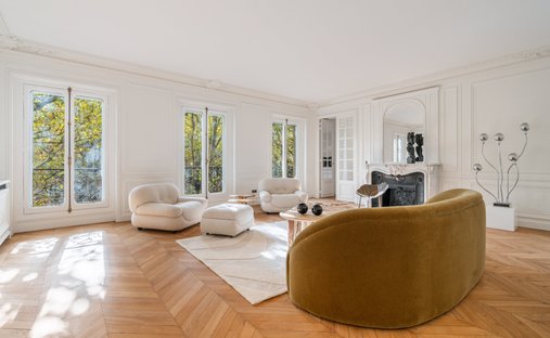 Apartment in Saint Germain des Prés, Paris 6e Arrondissement, Paris 1