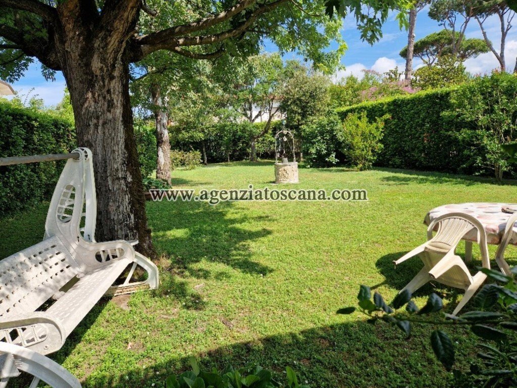 Villa in Center, Forte dei Marmi, Tuscany 2 - 15907719