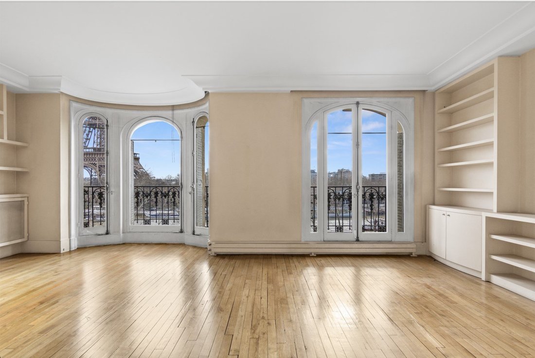 Apartment in Triangle d'Or, Paris 8e Arrondissement, Paris 5 - 15908455