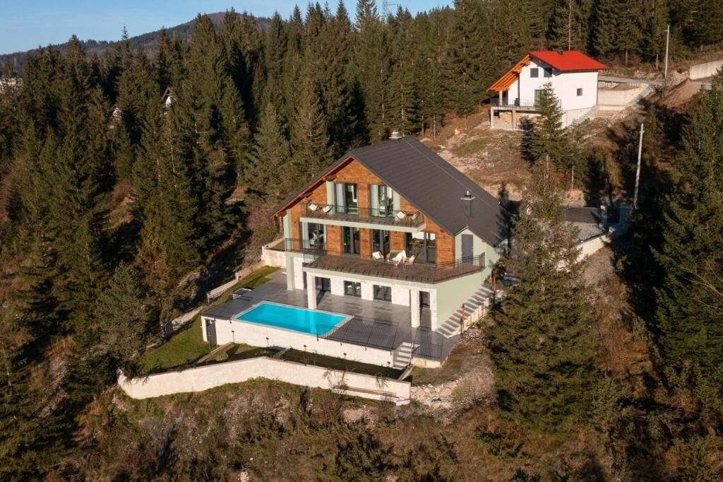 Villa in Ravna Gora, Primorje-Gorski Kotar County, Croatia 1 - 15910391