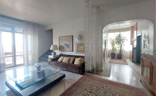 Penthouse in Zarini - Repubblica, Prato, Tuscany 1