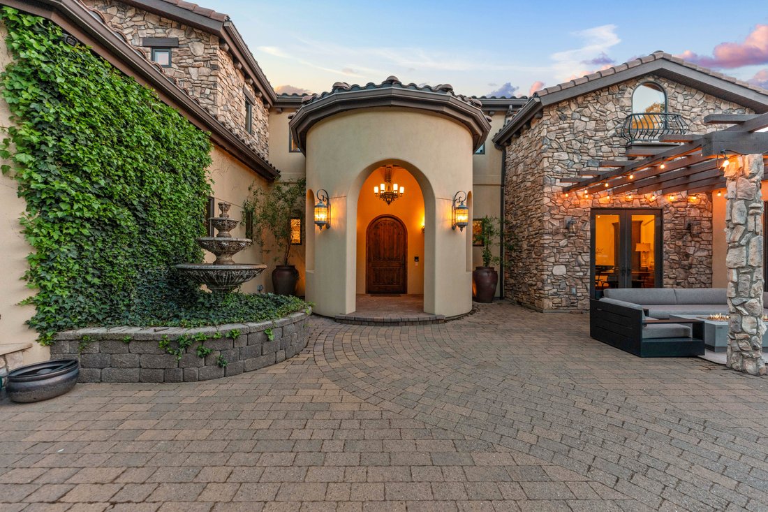 Luxury Homes For Sale In Idaho