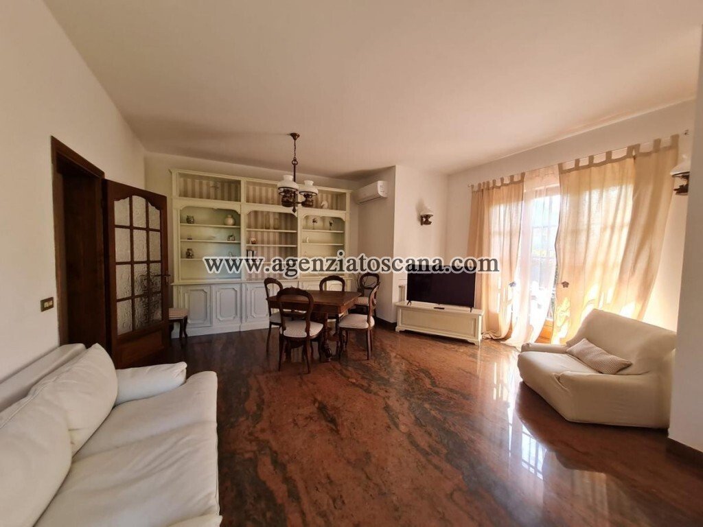 Villa in Center, Forte dei Marmi, Tuscany 2 - 15908649
