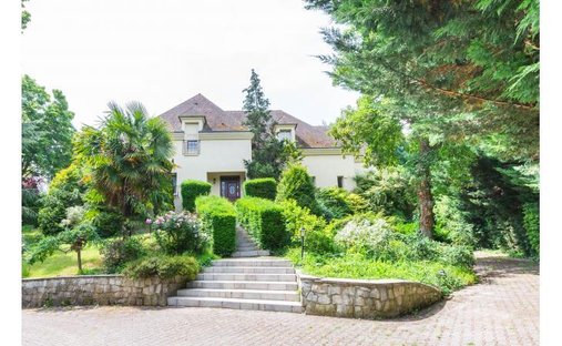 House in Plaine des Courlis, Croissy-sur-Seine, France 1