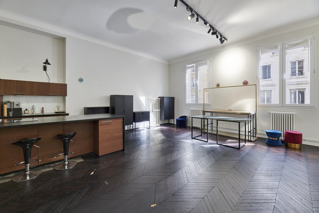 Apartment in Saint Philippe du Roule, Paris 8e Arrondissement, Paris 3 - 15908594