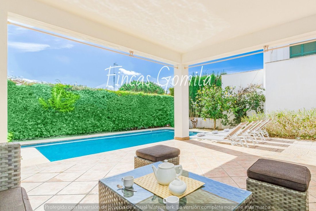 Chalet in es Mercadal, Balearic Islands, Spain 1 - 15909142