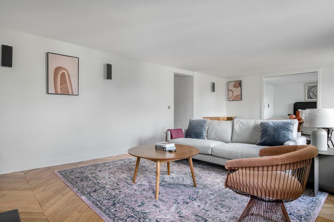 Apartment in Invalides, Paris 7e Arrondissement, Paris 2 - 15908518