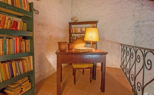 Licci Castle A Private Hidden Tuscan Ancient Castle By Dimore Camisa