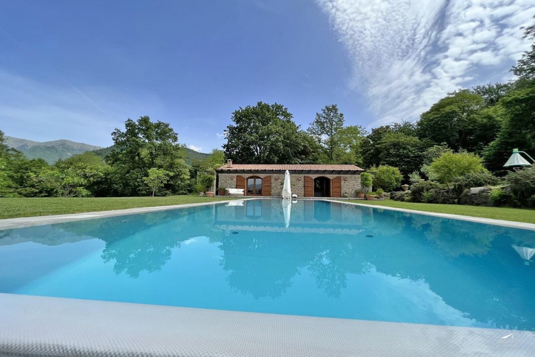 Country House in Bagnone, Tuscany, Italy 4 - 15907559