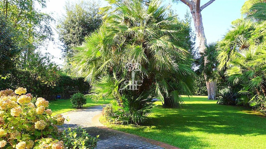 Villa in Center, Forte dei Marmi, Tuscany 5 - 15907898