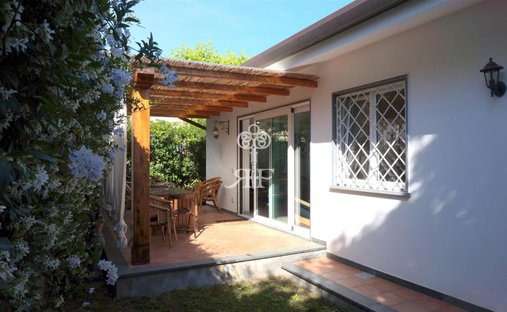 Villa in Centro, Forte dei Marmi, Tuscany 1
