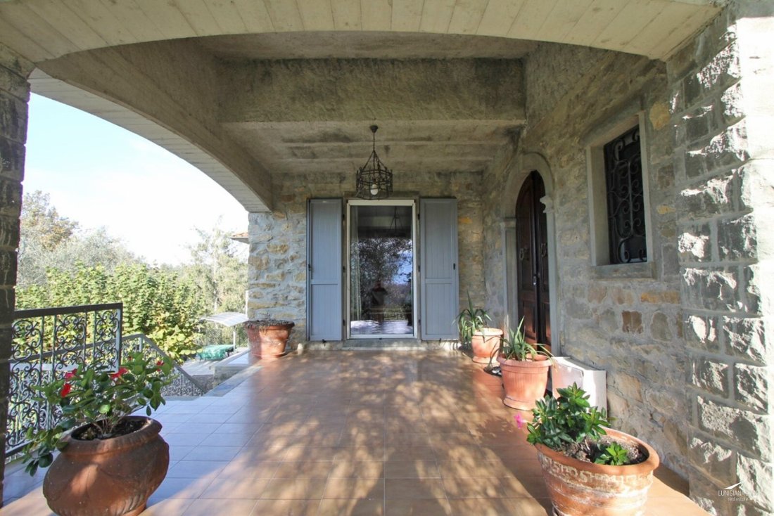 Country House in Fivizzano, Tuscany, Italy 4 - 15908535