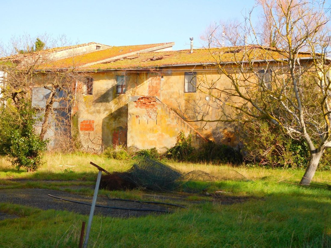 Country House in Vecchiano, Tuscany, Italy 4 - 15909408