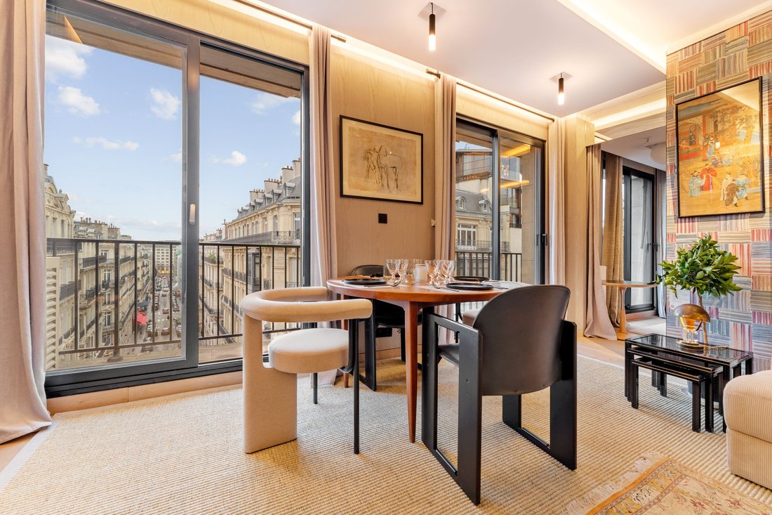 Apartment in Saint Philippe du Roule, Paris 8e Arrondissement, Paris 2 - 15908443