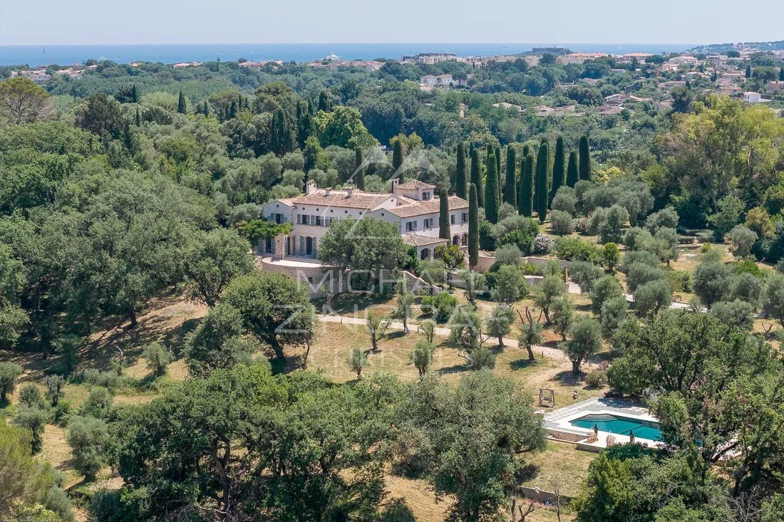 House in Les Groules-Les Breguieres, Antibes, France 1 - 15909963