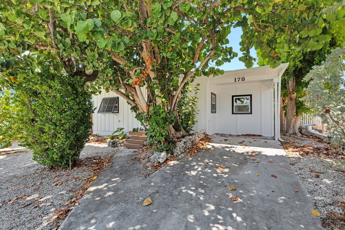 House in Tavernier, Florida, United States 2 - 15906935