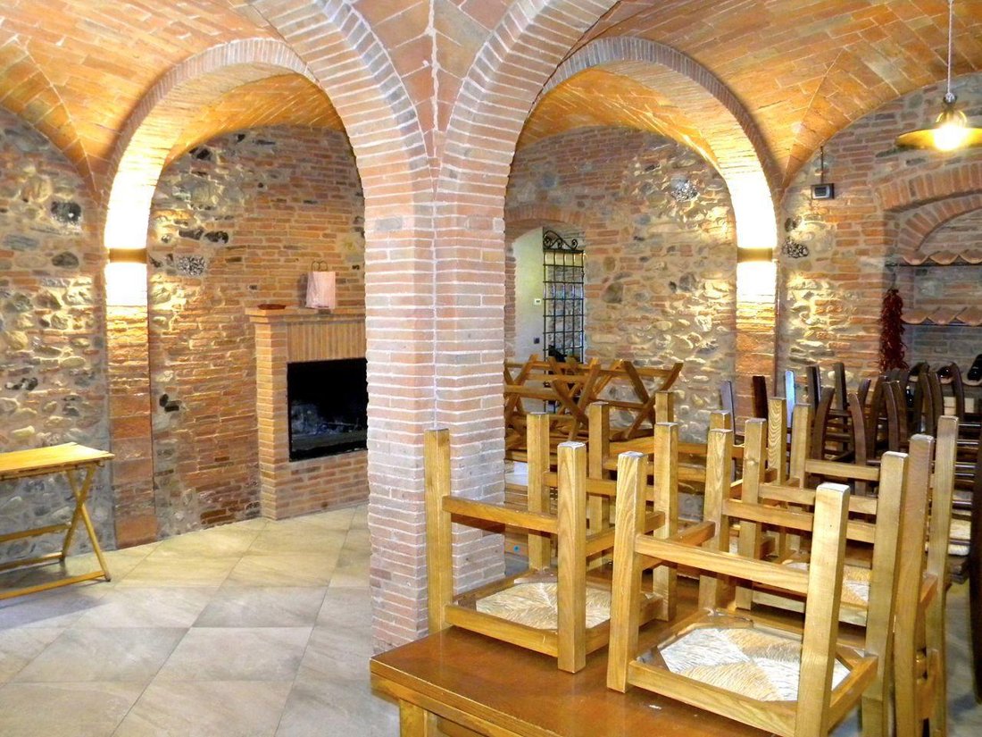 Country House in San Giuliano Terme, Tuscany, Italy 4 - 15909307