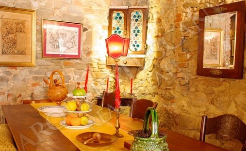 Estate in Celle sul Rigo, Tuscany, Italy 1