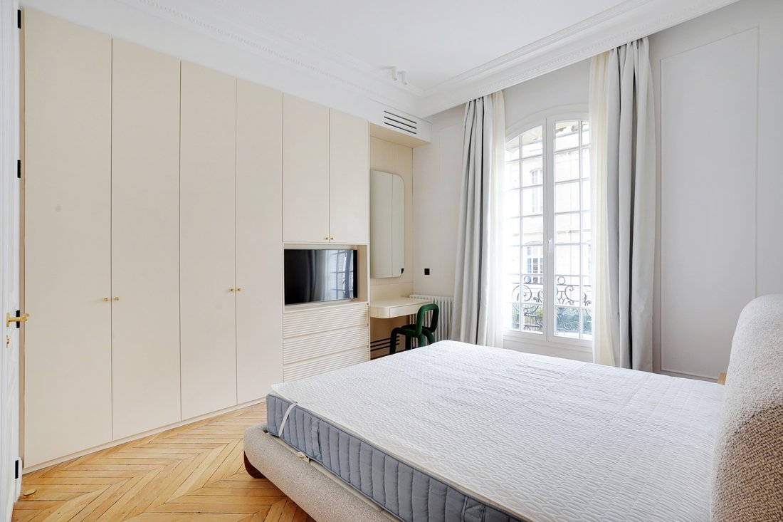 Apartment in Porte Dauphine, Paris 16e Arrondissement, Paris 5 - 15908356