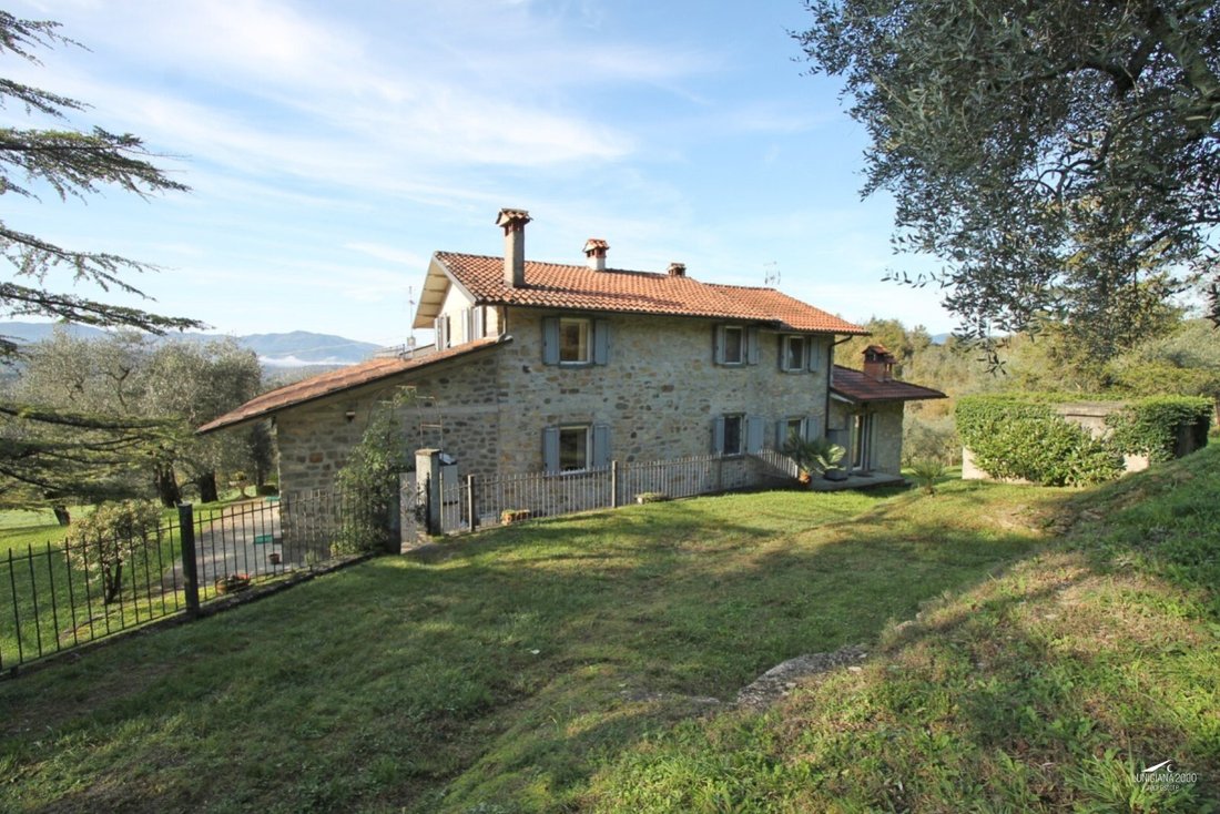 Country House in Fivizzano, Tuscany, Italy 1 - 15908535